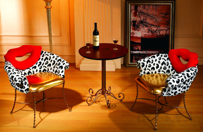 布面休閑椅[CG-B81]-布面休閑椅-現(xiàn)代經(jīng)典休閑椅--深圳辦公家具|廣東辦公家具|深圳東方華奧辦公家具廠專業(yè)生產(chǎn)銷售優(yōu)質(zhì)、實(shí)惠、環(huán)保的布面休閑椅CG-B81及布面休閑椅、現(xiàn)代經(jīng)典休閑椅等配套產(chǎn)品。